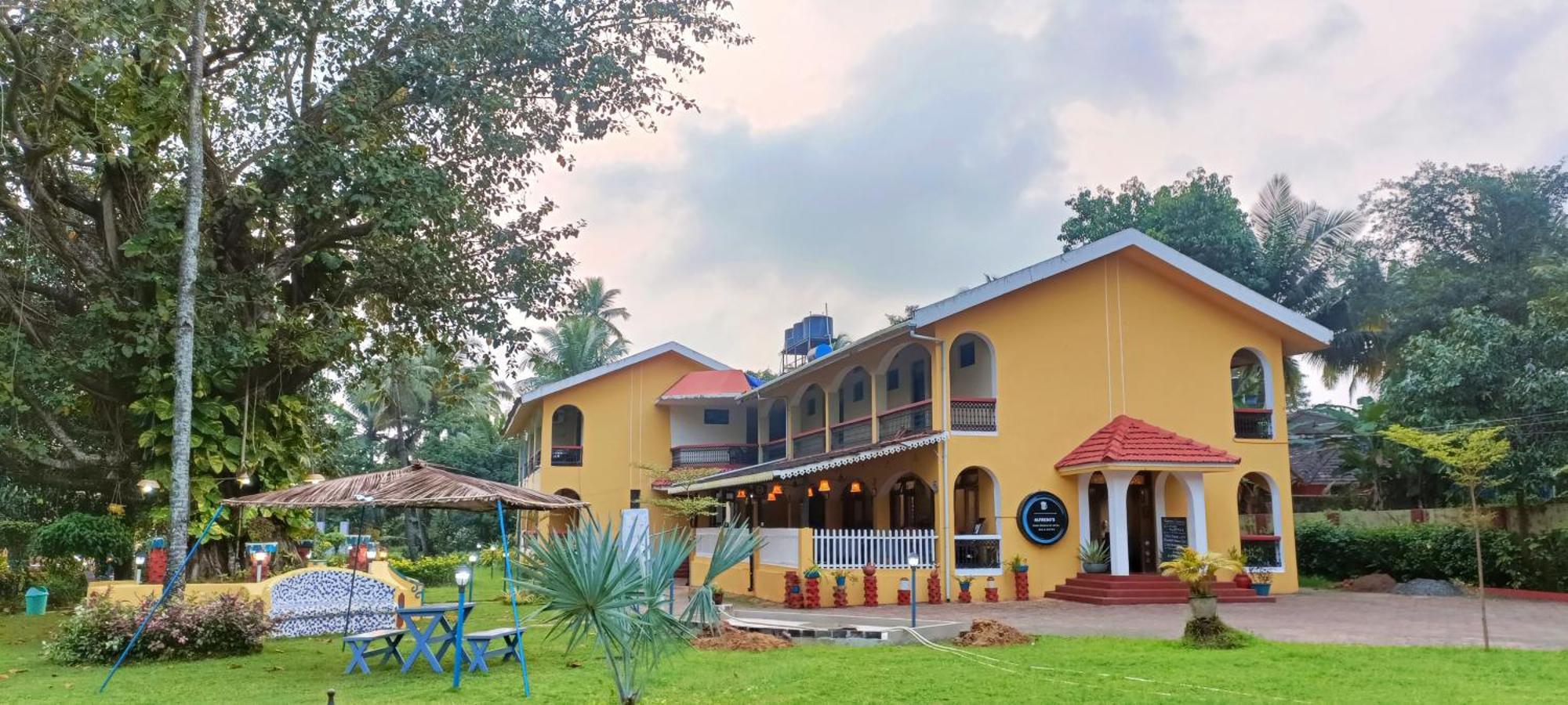 Carina Beach Resort Benaulim Exterior photo