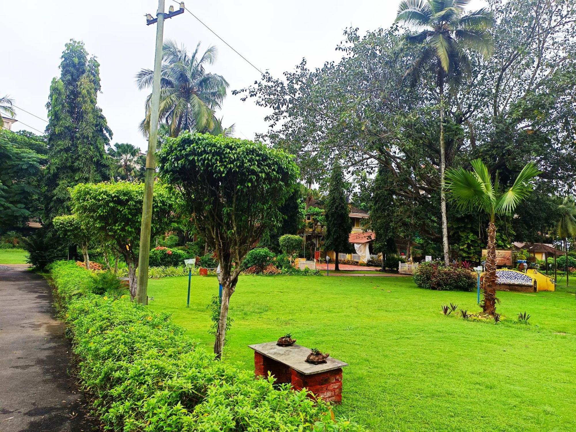 Carina Beach Resort Benaulim Exterior photo