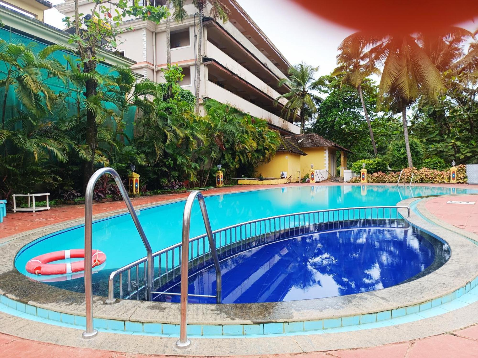 Carina Beach Resort Benaulim Exterior photo