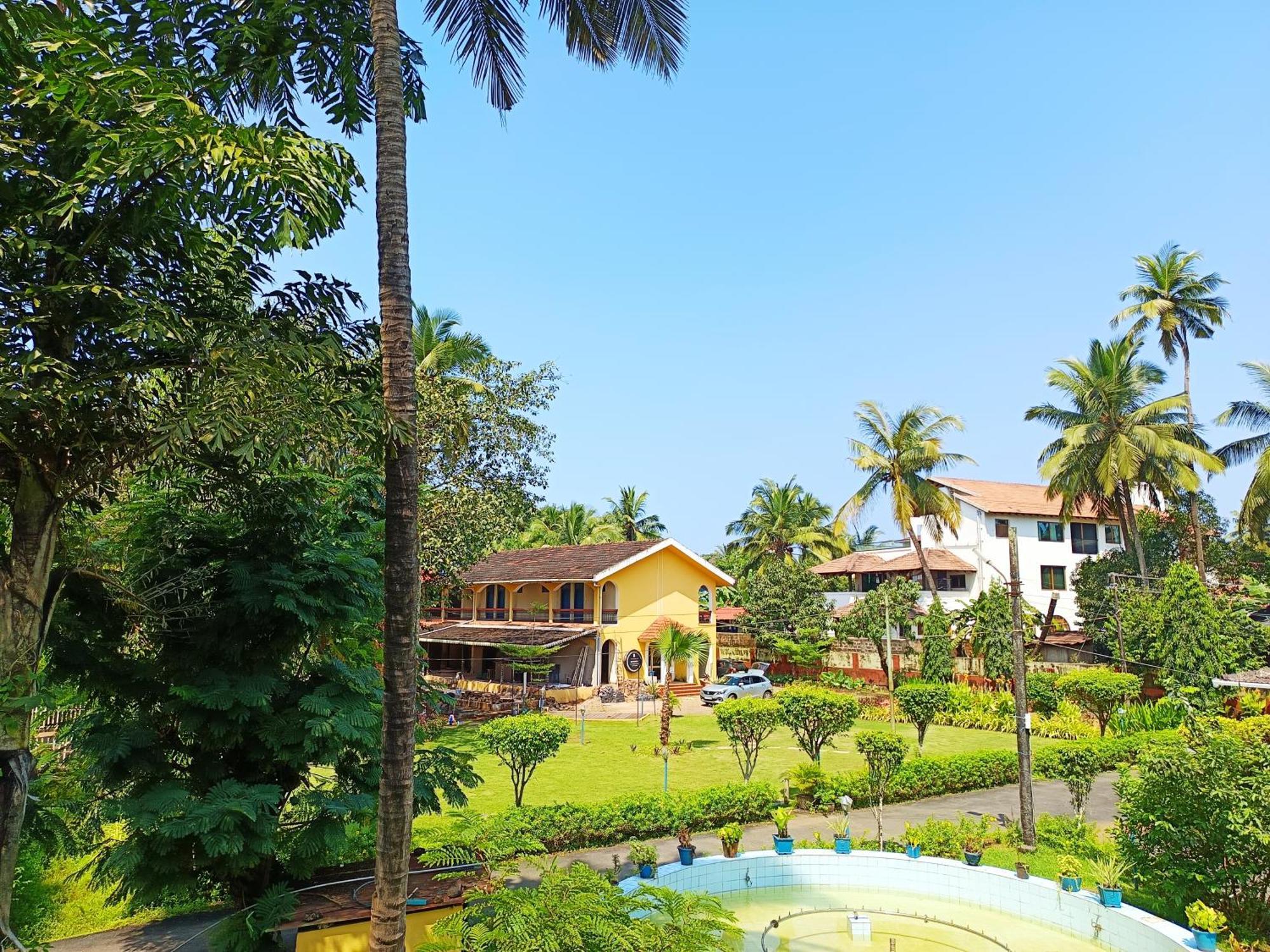 Carina Beach Resort Benaulim Exterior photo