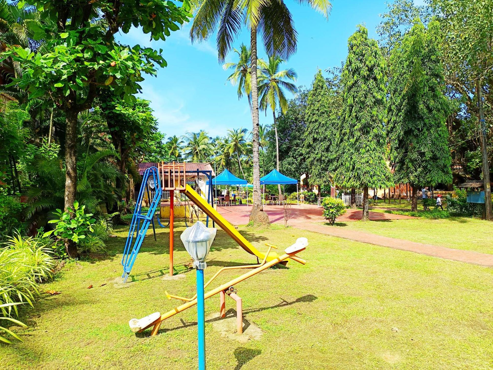 Carina Beach Resort Benaulim Exterior photo