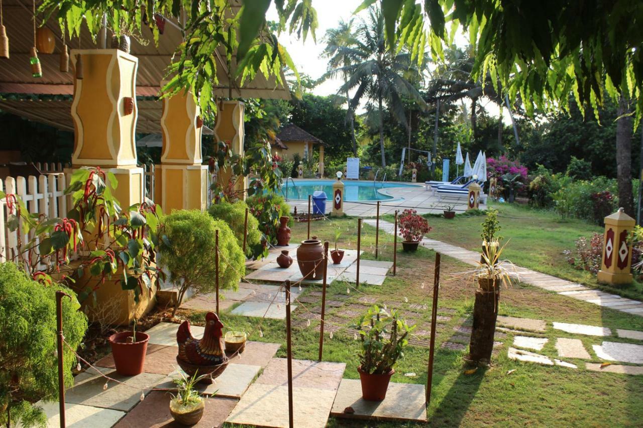Carina Beach Resort Benaulim Exterior photo